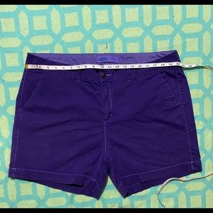 Chino style shorts. Size 18.